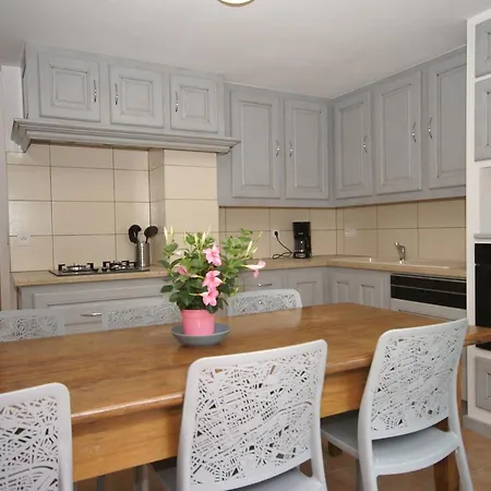 Quaint In With Swimming Pool * Les Vans